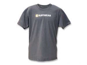 Мужские футболки Men&#039;s Ruffwear® Logo T-Shirt Пусть мир знает Вас и Вашего четвероногого друга как часть команды&nbsp;Ruffwear®.